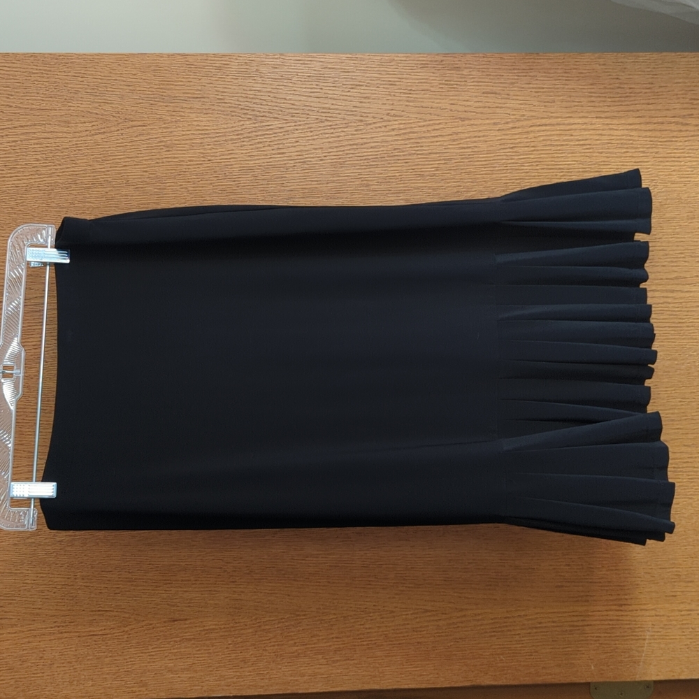 Black Skirt